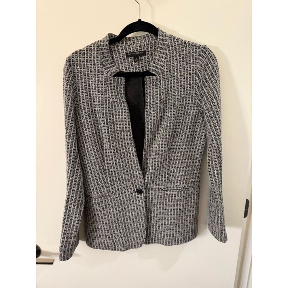 Banana Republic Black and White Knit Blazer